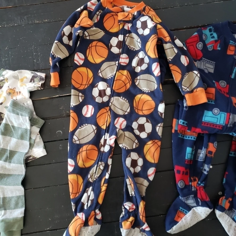 Carter's Bundle of 3 Pajamas 12 18 2T Baby Toddler Sports Animals Fire Trucks